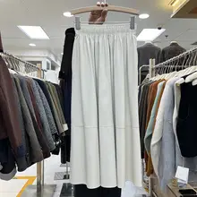 レトロ風 ピースレザー ハイウエスト Aラインスカート【ウエストゴム・ポケット付き・大きな裾】