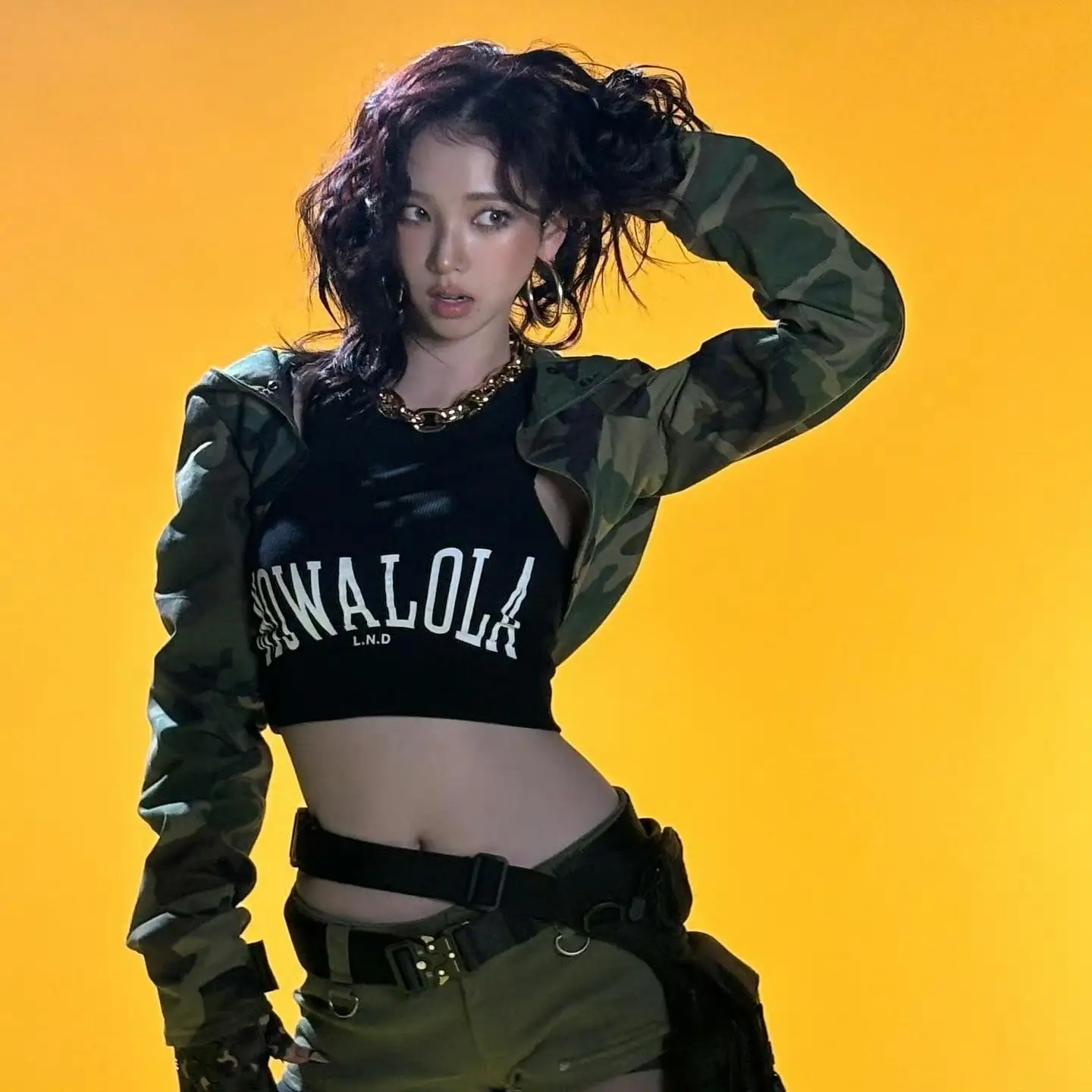 迷彩柄フード付き短丈ジャケット【Chicなデザイン・コーディネートに最適】