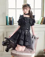 可愛い大きなリボン付きネックラインのトップス【甘めスタイル・ロリータ】