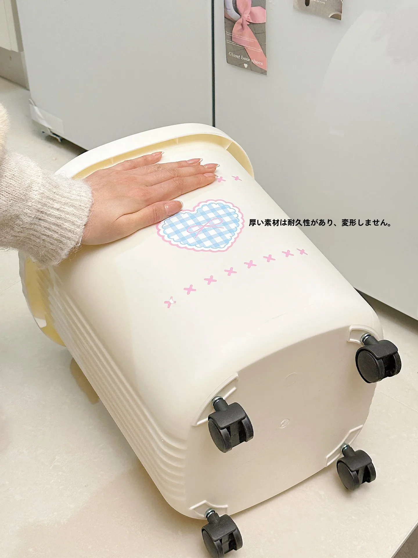 おしゃれなゴミ箱：20リットルの少女心デザインが家庭で実用に