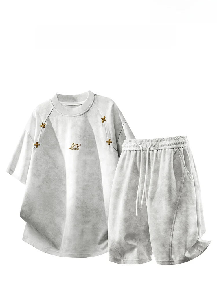 2026メンズコーデで7部袖Tシャツを選ぶべきタイミングは？