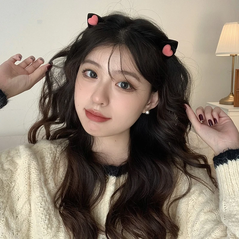 フェルト製ハート猫耳ミニヘアクリップ：3歳児向けのファッションアクセサリーとしての実用性とデザイン性