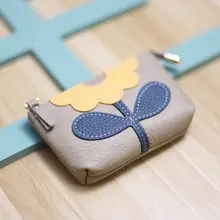 花柄デザインの小型レザーコインパース【ファスナー付き・カード・鍵収納対応】