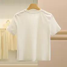 シンプルなデザインのフィット感ある女性用Tシャツ【夏用・短袖・無地】