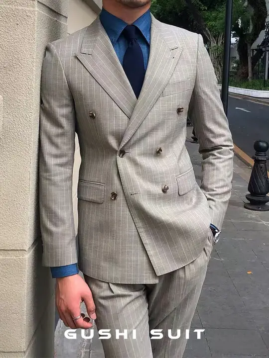 ビジネス用 メンズストライプダブルブレストスーツ【スリムフィット・結婚式用】（セットアップ対応）