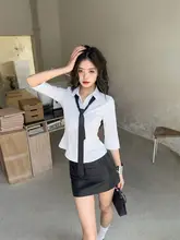 美しいスタイルの夏用白シャツ【ウエストにフィット・JK制服風・ネクタイ付き】