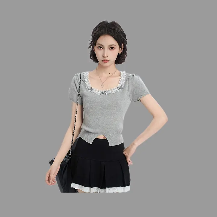 グレーのレーススクエアネックパフスリーブニット短袖Tシャツ【女性用・フィット感・ウエストシェイプ】