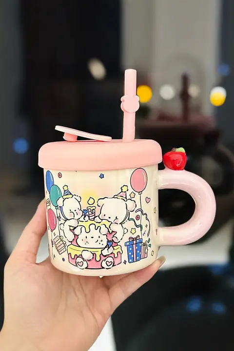 可愛い犬デザインのストロー付き陶器マグカップ【フタ付き・誕生日プレゼントに最適】