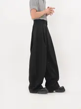 高級感のあるタックデザインのストレートフィットパンツ【メンズ・・カジュアル】