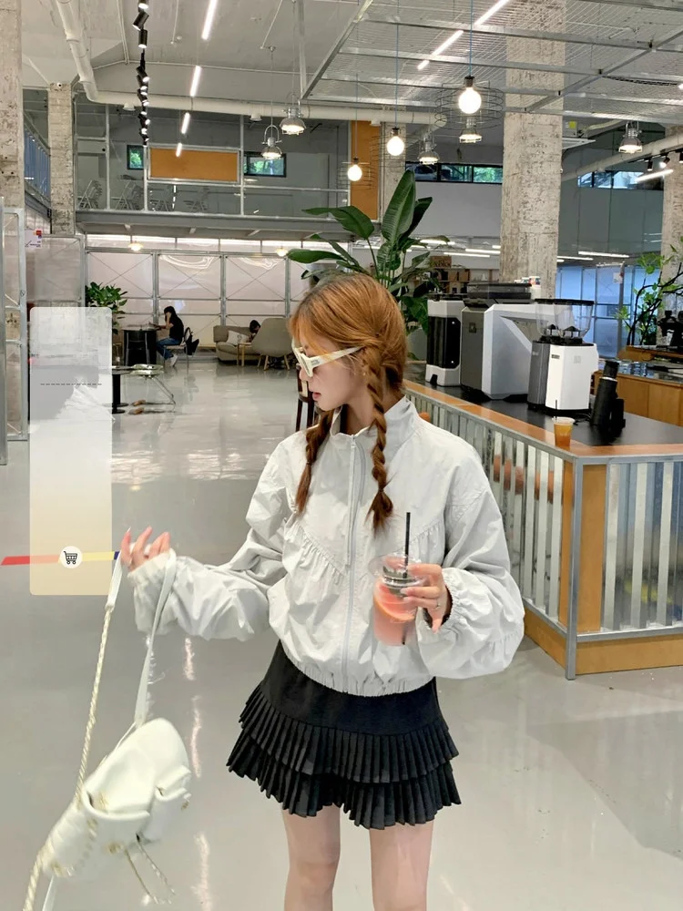骨格ストレートで気になる身長差をどうにかする？この1着で見える高さを30cm  も伸ばせる