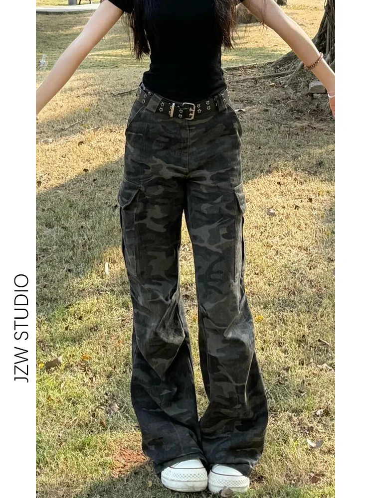 アメリカンレトロ迷彩マイクロフレア カーゴパンツ：40代男性のミリタリー風通勤コーデに最適なアイテム