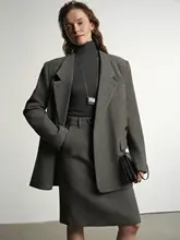 静かな贅沢感漂うヴィンテージ風高支細羊毛直角肩西装＆半袖スカート（セットアップ対応）