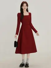 フレンチスタイルの赤いドレス【ヘプバーン風・結婚式用・普段着にも】