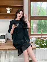 ブラックフリルティアードワンピース【夏用・セミボディシェイプ・花柄デザイン】