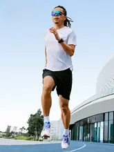 軽量で反発性に優れたマラソン用ランニングシューズ【メンズ・カーボンプレート搭載・透湿性】
