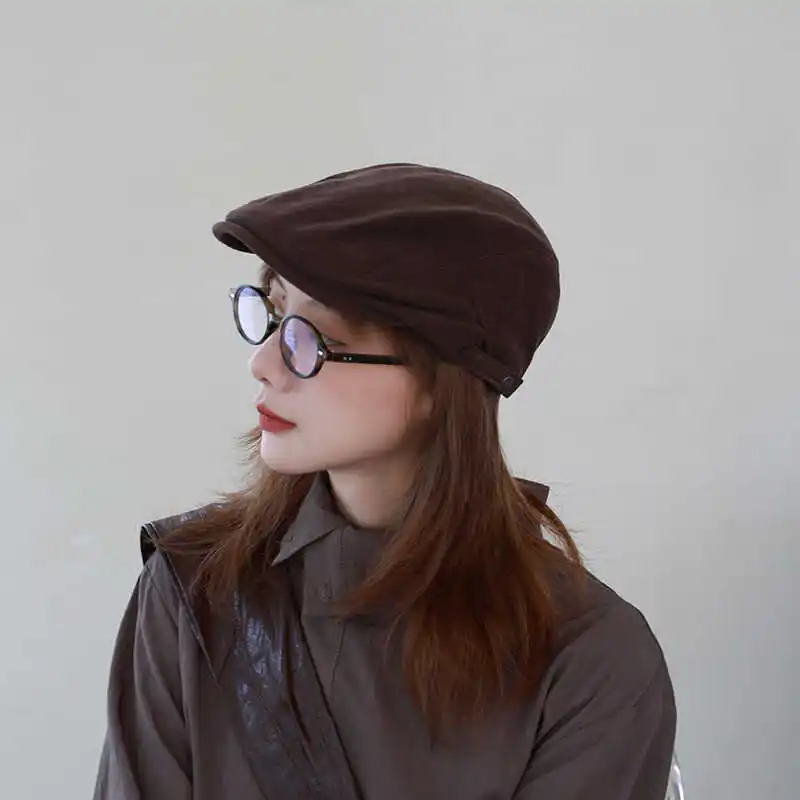 30代から40代の男性にぴったり？レトロ刺繍キャップが本当に「おしゃれな帽子」なのか？