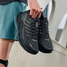 ランニングシューズ メンズ ブラック 軽量 衝撃吸収 反発クッション 耐磨耗性 ジョギング 秋