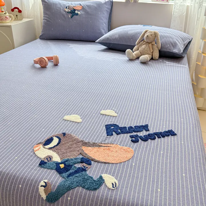 カートゥーンデザインの純綿毛布タオル【冬用・厚手・刺繍入り・シングルベッド用】（セットアップ対応）