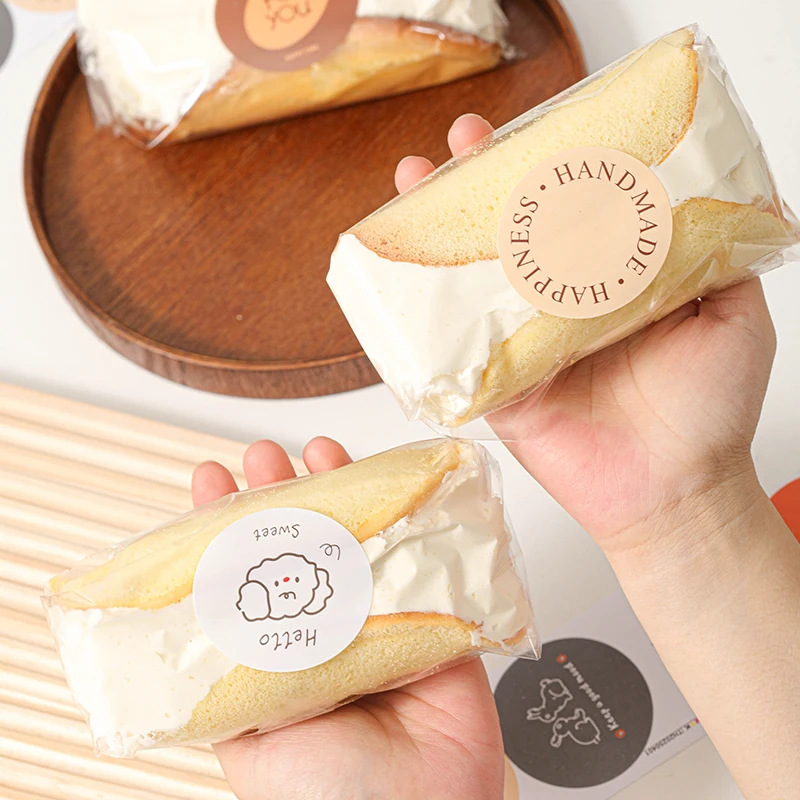 ケーキフィルムを選ぶべきタイミングは？バナナケーキの魅力を引き出す秘密のアイテムとは