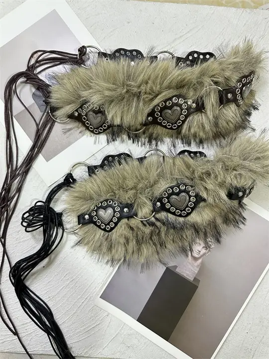 個性的なモヘア素材のアメリカンビンテージ風ハートデザインベルト【インフルエンサー向け・おしゃれなウエストバンド】