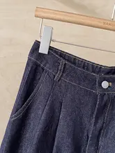 レトロデザインのショートトップスとハイウエストワイドパンツ（セットアップ対応）
