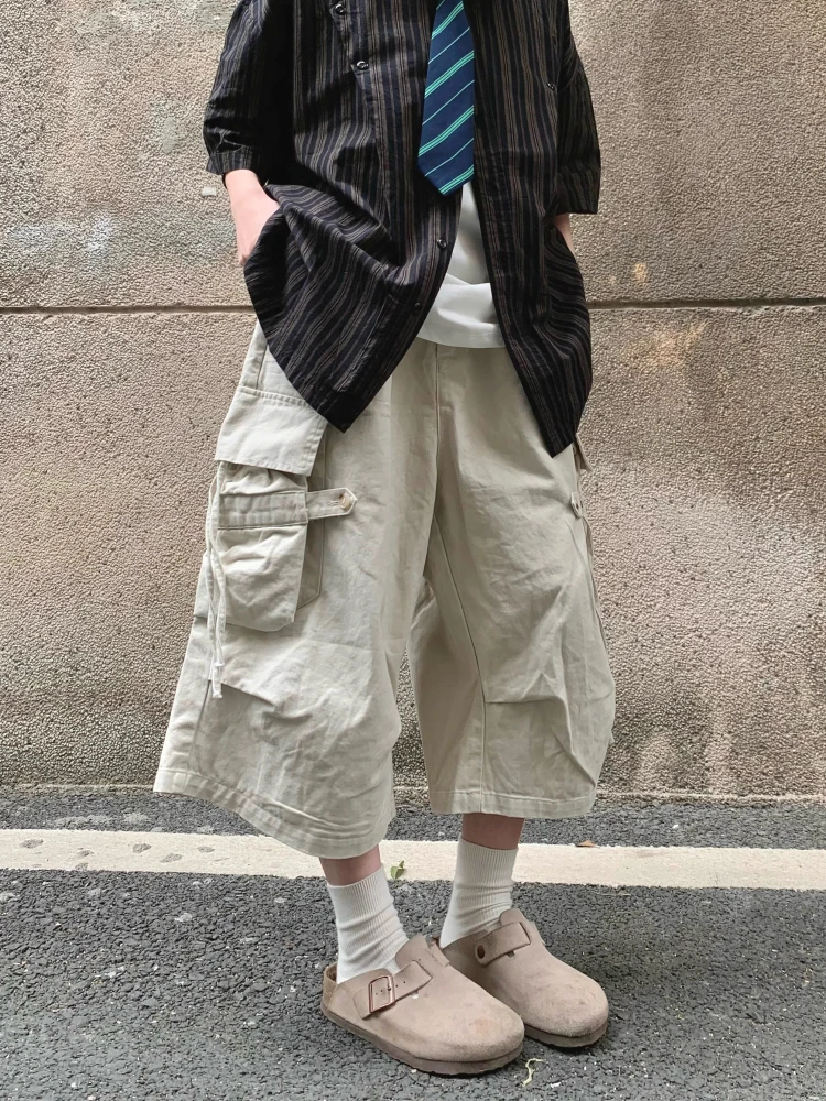 大口ポケット付きルーズフィット七分丈パンツ【水洗い加工・男女兼用・ストリートスタイル】（セットアップ対応）