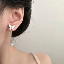 蝶デザインのジルコニア幾何学模様ロングピアス【エレガント・フランス風】