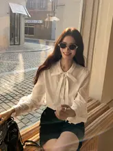 春用 蝶結びデザインの白シャツ【通勤・女性用・スリムフィット】