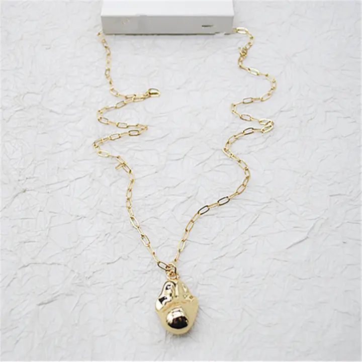 個性的なロングニットチェーンネックレス【不規則なペンダント・トレンディデザイン】