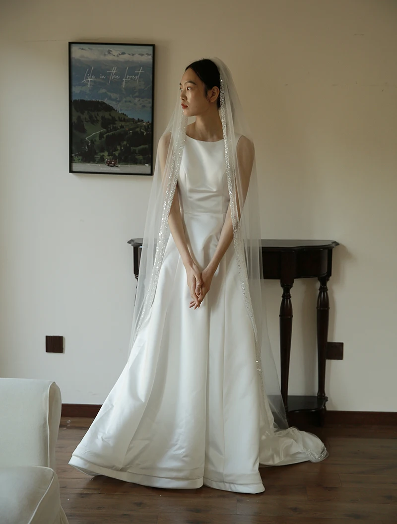 豪華なビーズ付きロングヴェール：結婚式・フォトシューティングでの実用性と選定基準