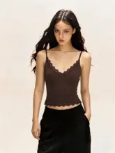 デザイン性のあるVネックレースパッチワークタンクトップ【夏用・女性用・スリムフィット】