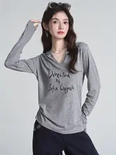 フード付きグレー長袖Tシャツ【ウエストのギャザー・シンプルデザイン・スリム効果】
