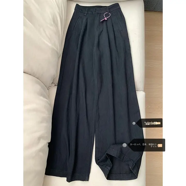 大きいサイズのクラシックなゆったりフィット黒デニムパンツ【春用・皺感・ワイドレッグ・スタイルアップ効果】（セットアップ対応）