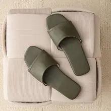 夏用本革製滑り止め室内サンダル【男女兼用・柔らかいソール・防滑】