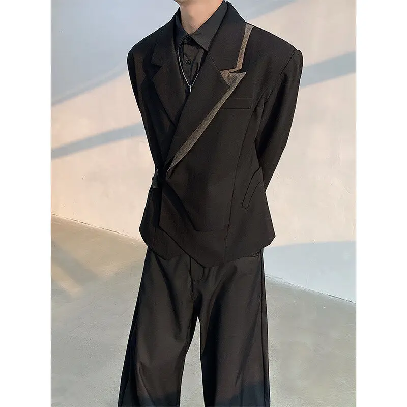 40代の男性が「シンプルだけどスタイリッシュ」に見えるジャケットは、今こそ選ぶべき？