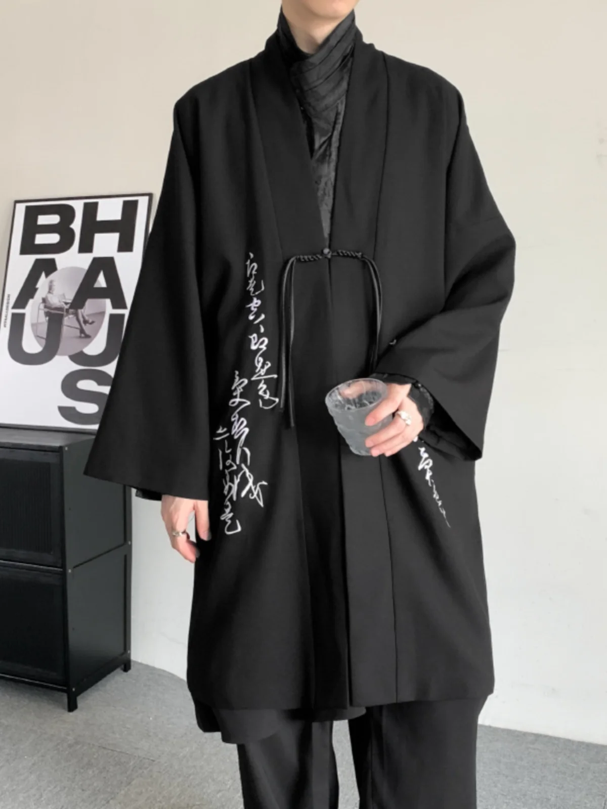 漢元素刺繍道服外套：法事男性向けの中国風ゆったりデザインの選択肢