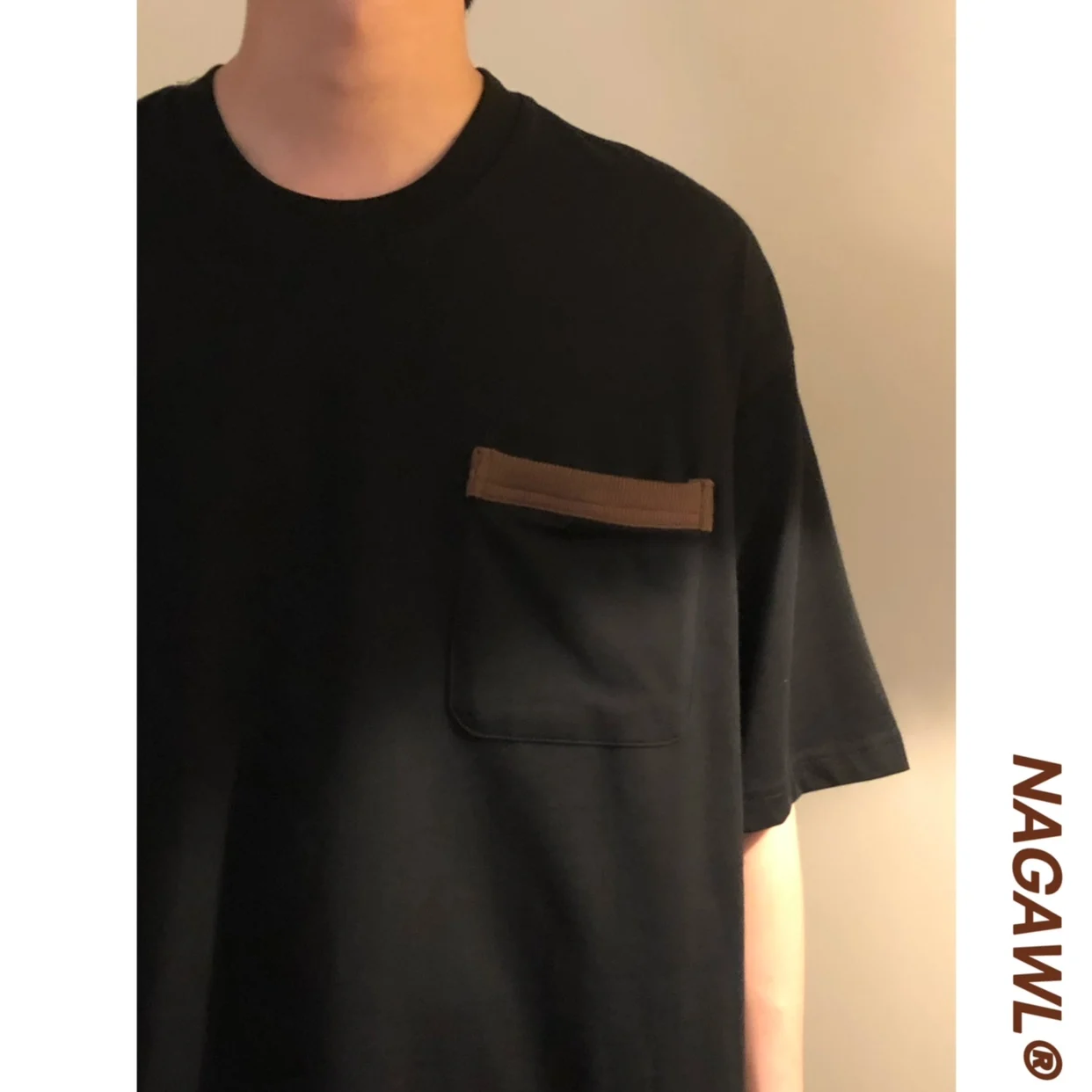 ポケット付きTシャツの選び方を徹底解説！5選で通勤・日常使いに最適なアイテムを発見