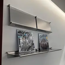 中古ステンレススチール製ラック【壁掛け・雑誌棚・多用途・金属製ディスプレイ】
