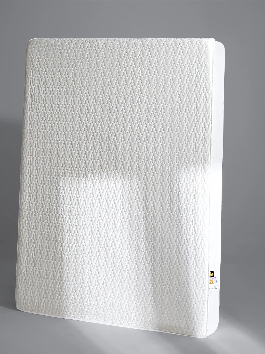 高品質の白鹅绒製マットレス保護カバー：防水・防ダニ・通気性を備えた全包タイプの選び方
