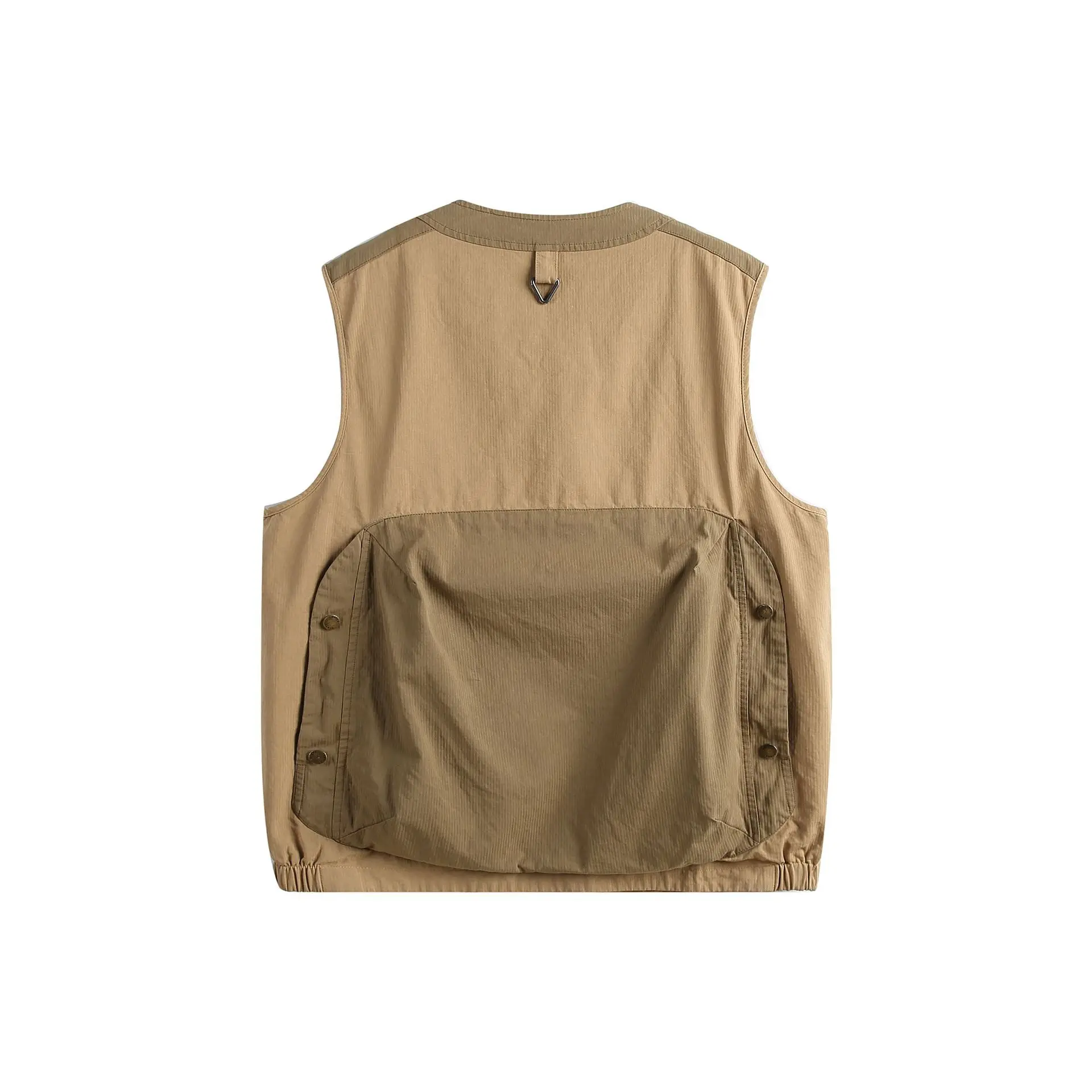 バーベキュー 服装 秋 メンズ おすすめの機能性とスタイリッシュさを実現する多ポケットベスト