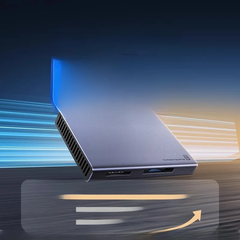 多機能CFexpressカードリーダーType-C：USB3.2対応で高速データ転送を実現