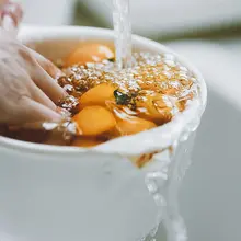 食品用プラスチック製白色洗面器【二層構造・水切り機能・家庭用・電子レンジ対応】