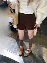 高腰コーデュロイワイドレッグショートパンツ【秋冬用・極上の柔らかさ・ウエストゴム】