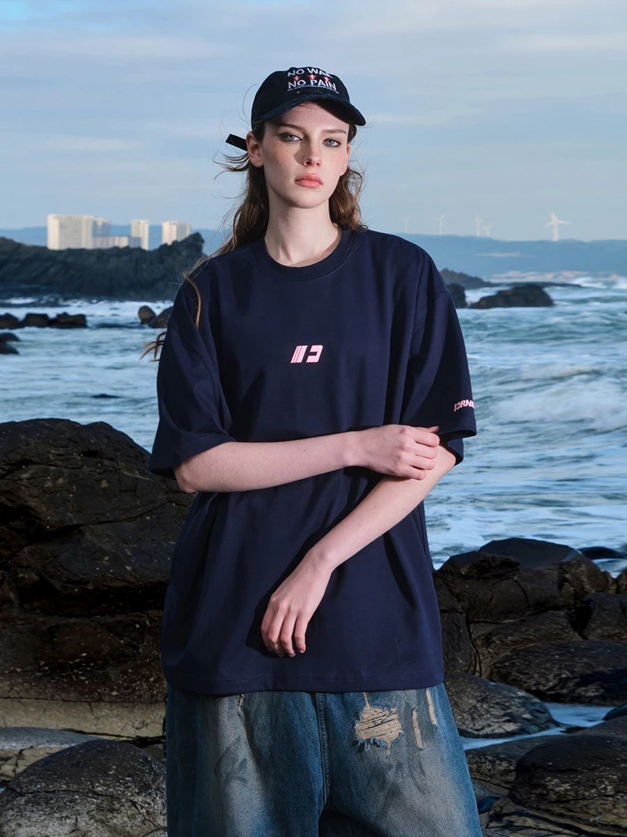 夏の日常に欠かせない1枚は、クールな速乾Tシャツを選ぶべき？