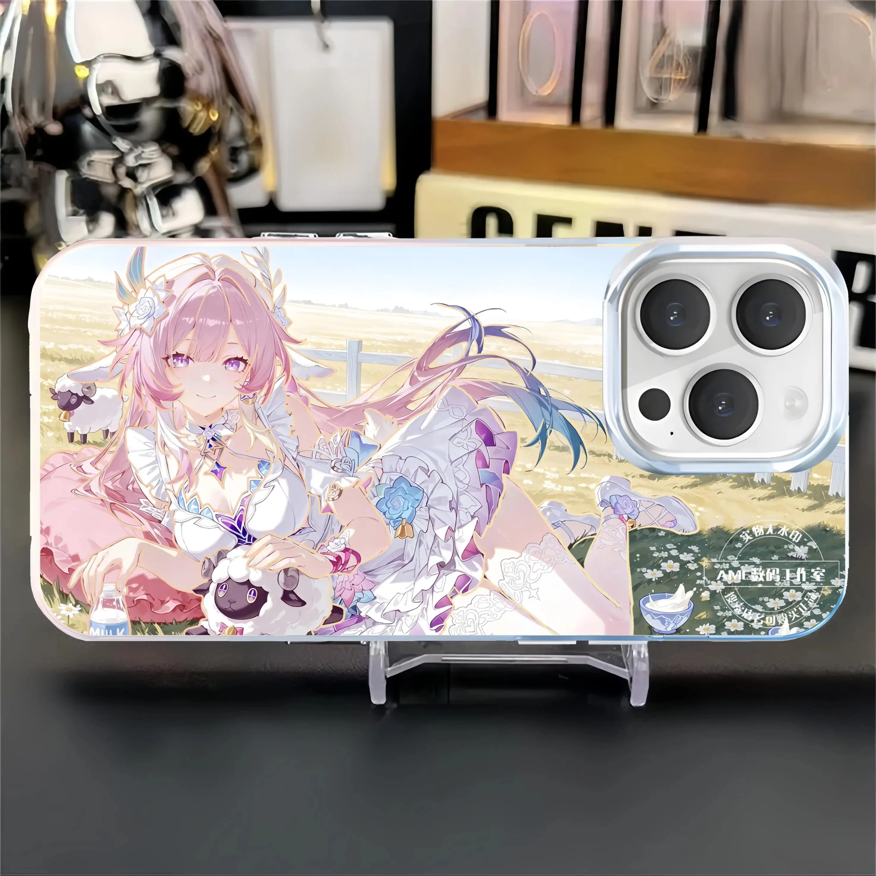 二次元キャラクター付きスマホケース：ガジェットマニアックに最適なアニメ風デザインの保護壳
