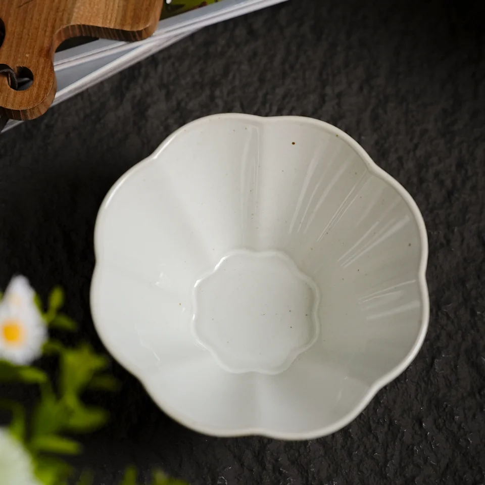 デザイン八角形花型ボウル【レトロな麻点・フルーツサラダ・中華火鍋用・野菜用】
