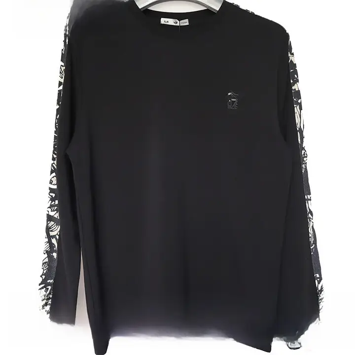 秋用 カジュアル長袖Tシャツ【花柄刺繍・ラウンドネック・レディース対応】