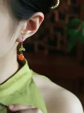 天然南紅製のチェリーイヤリング【純銀・国風スタイル・紅色の玉石・アゲートダングル】