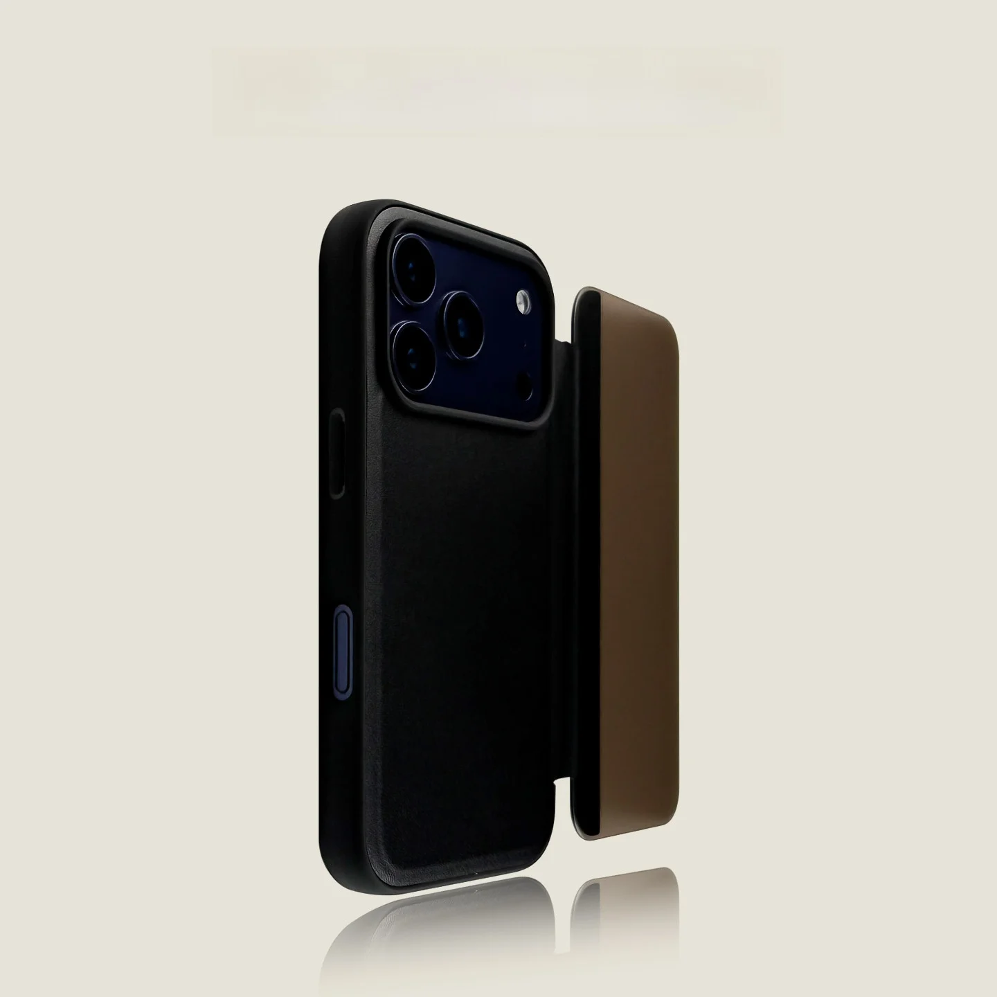 iPhone14プロマックスケース 手帳型はどんな感じ？通勤や日常で本当に役立つのか？