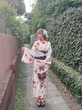 伝統的な和服スタイルの浴衣【フリルキャミソール・花火大会に最適】（セットアップ対応）